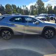 2020 Lexus UX 250h Hybrid - Heated and Cooled Seats, Moonroof thumbnail image 5