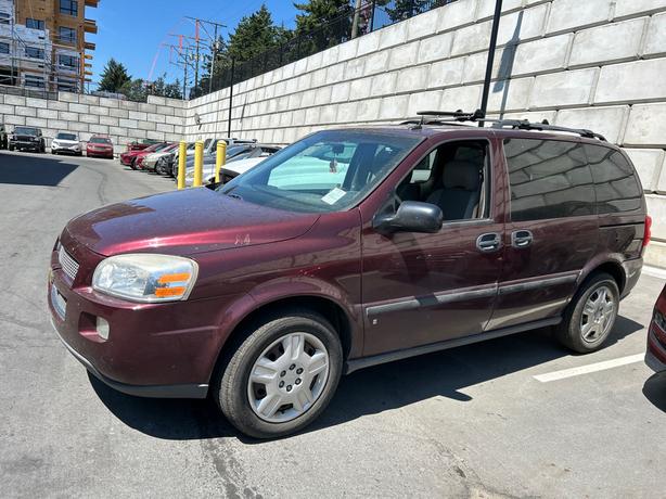 2008 Chevrolet Uplander 4dr Reg WB LS | No Reported Accidents! image 3
