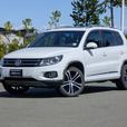 2017 Volkswagen Tiguan Highline - Low Mileage, Sunroof, Heated Seats, AWD thumbnail image