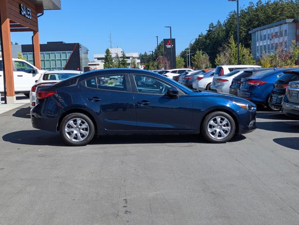 2017 Mazda Mazda3 GX - No Accidents, Low Mileage image 5