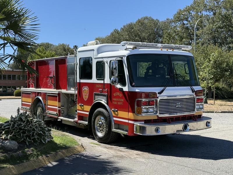 2004 American LaFrance Eagle Firetruck Diesel display photo