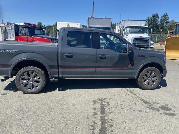 2016 Ford F-150 Lariat  5.5-ft. Bed 4WD image 7