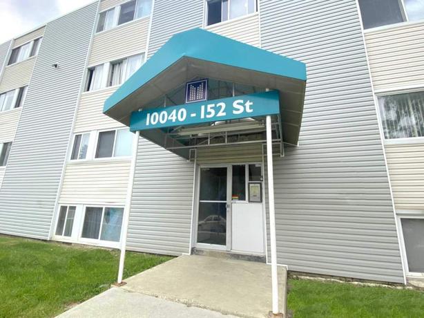 1 bedroom Cornerstone Apartments image 8