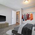 1 bedroom Hampton Court thumbnail image 3