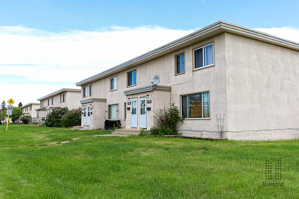 2 Bedroom Townhouse Athlone Park Townhomes image 8