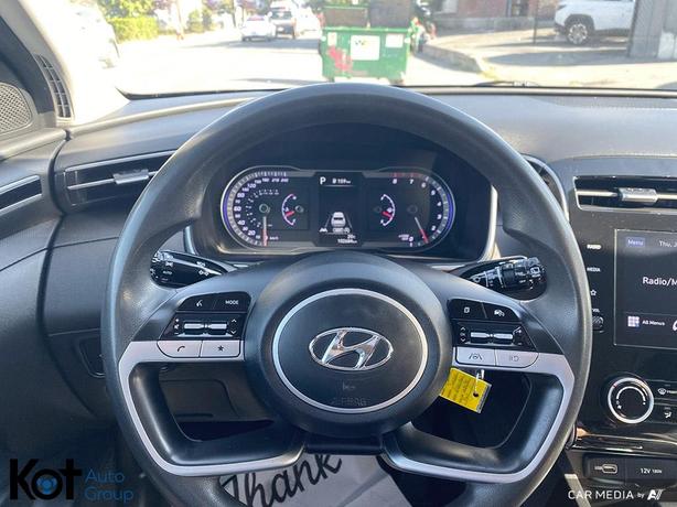 2022 Hyundai Tucson Essential APPLE CARPLAY BLUETOOTH! HEATED SEATS! BACKUP CAME image 7