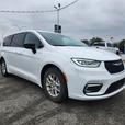 2024 Chrysler Pacifica Touring-L | Power Sliding Doors | Remote Start | Heated S thumbnail image 2
