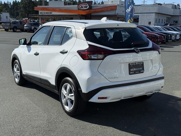 2025 Nissan Kicks Play S - Rear Parking Sensors & 16" Steel Wheels image 8