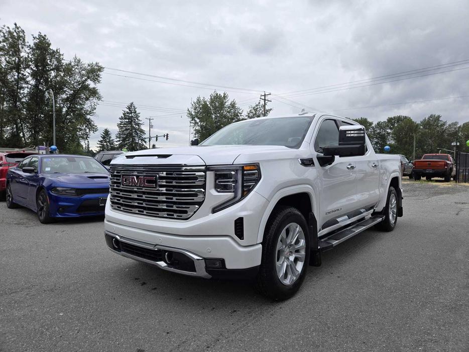 2023 GMC Sierra 1500 Denali - No Accidents, One Owner, Leather display photo