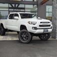 2018 Toyota Tacoma V6 thumbnail image 4