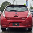 2015 Nissan LEAF 4dr HB S thumbnail image 3