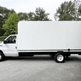 2021 Ford E-450 Super Duty 16-Foot Cube Van thumbnail image 6