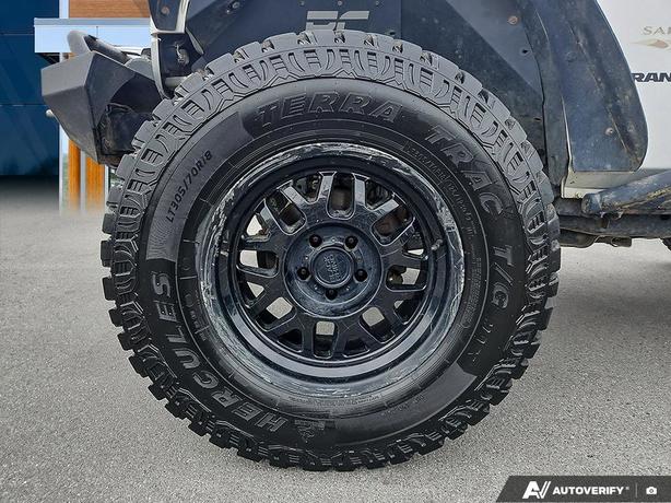 2012 Jeep Wrangler 4WD 2dr Sahara | Keyless Entry | Cruise Control! image 6
