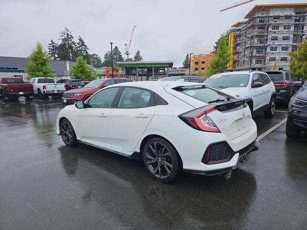 2017 Honda Civic Hatchback 5dr Manual Sport Touring | Bluetooth Connection | Cru image 4