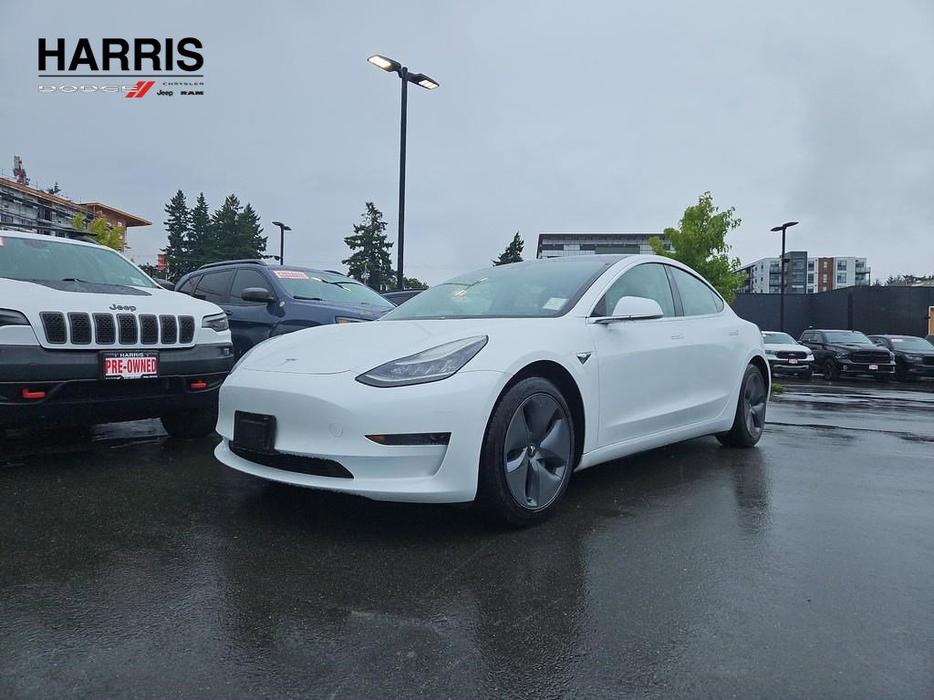 2020 Tesla Model 3 Standard Range Plus RWD | One Owner | No Reported Accidents! display photo