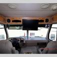 Used 1999 Georgie Boy Cruise Master 3515 thumbnail image 8