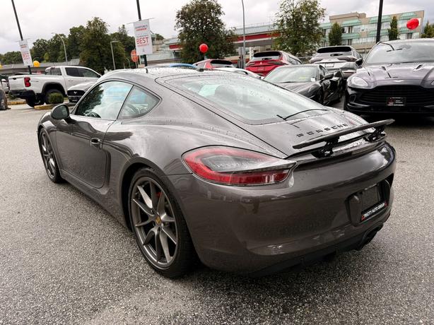 2016 Porsche Cayman image 7
