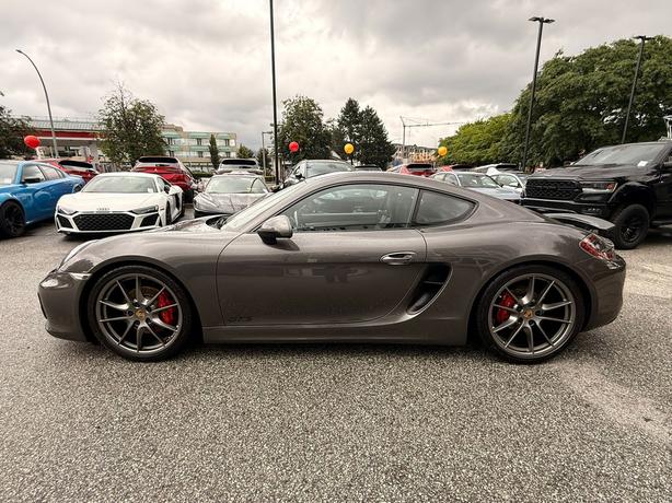 2016 Porsche Cayman image 8