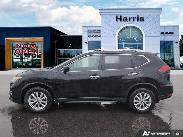 2020 Nissan Rogue SV AWD | Adaptive Cruise Control! image 3