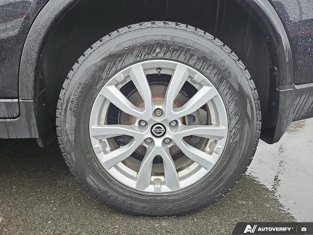 2020 Nissan Rogue SV AWD | Adaptive Cruise Control! image 6
