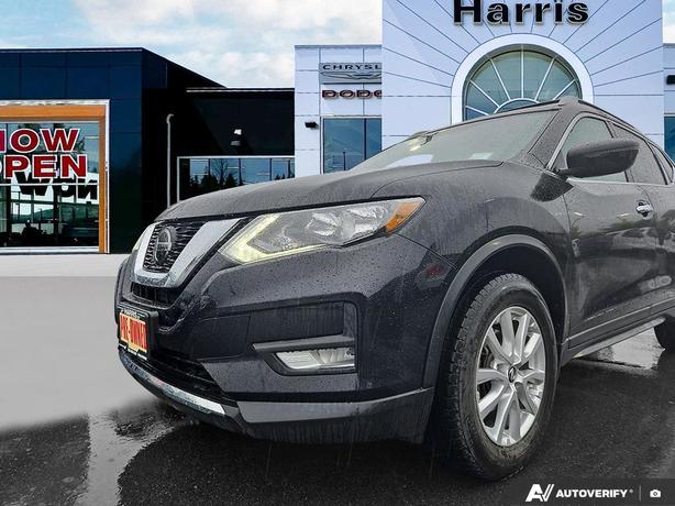 2020 Nissan Rogue SV AWD | Adaptive Cruise Control! image 8