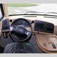 Used 2017 Newmar Bay Star Sport 3208 thumbnail image 7