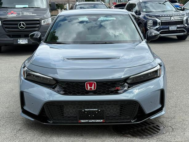 2025 Honda Civic Type R - No Accidents, One Owner, Manual Transmission image 3