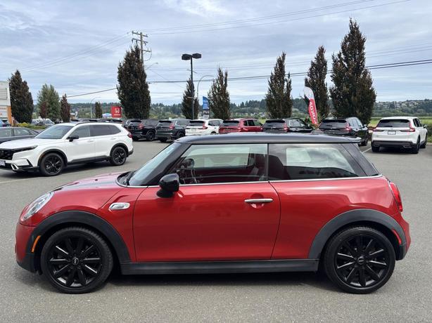 2015 MINI Cooper Hardtop S image 4