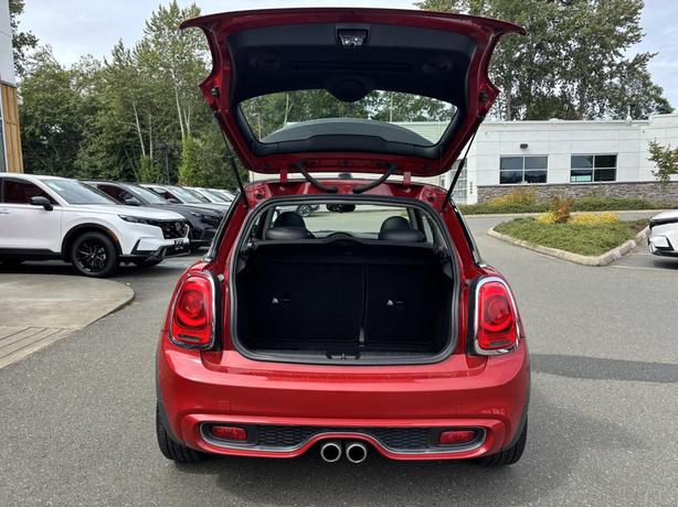 2015 MINI Cooper Hardtop S image 7