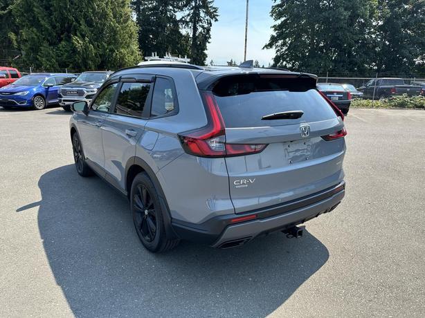 2025 Honda CR-V Hybrid Touring image 3