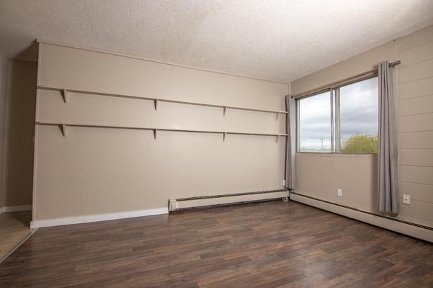 Bachelor Cornerstone Apartments image 3