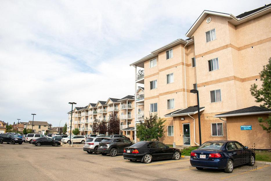 2 bedroom Etain Estates display photo