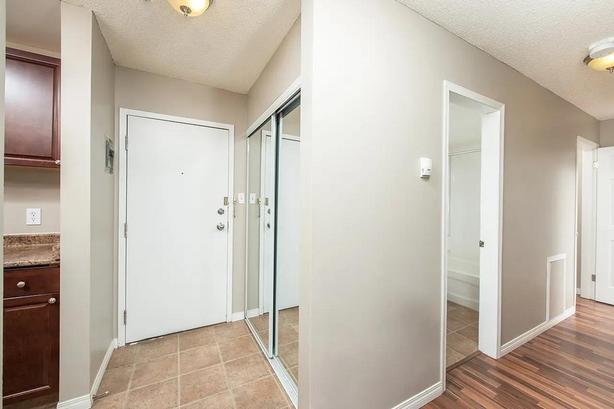 1 Bedroom Inglewood 124 Apartments image 8