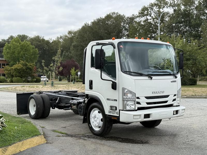 2017 Isuzu NPR HD Cab & Chassis display photo