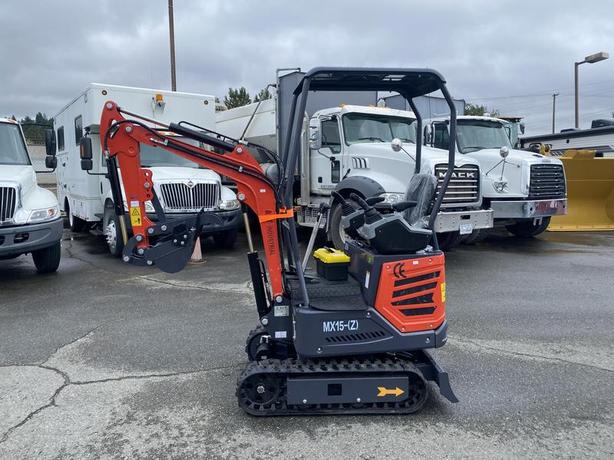 2025 AGT Industrial Mini Excavator MX 15-Z Gas Engine (New) image 2