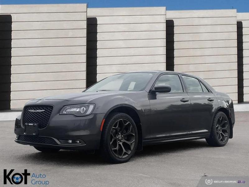 2017 CHRYSLER 300 display photo