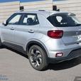 2020 Hyundai Venue Ultimate Black thumbnail image 2