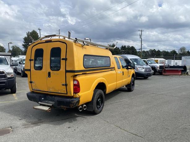 2013 Ford F-250 SD XLT SuperCab Long Bed 4WD Diesel with work top canopy image 5