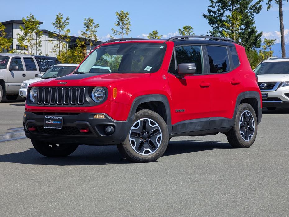 2015 Jeep Renegade Trailhawk - No Accidents, 4x4, Heated Seats, NAV display photo