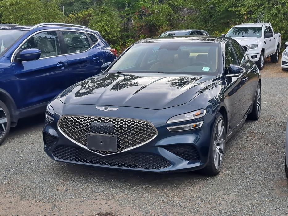 2022 Genesis G70 display photo