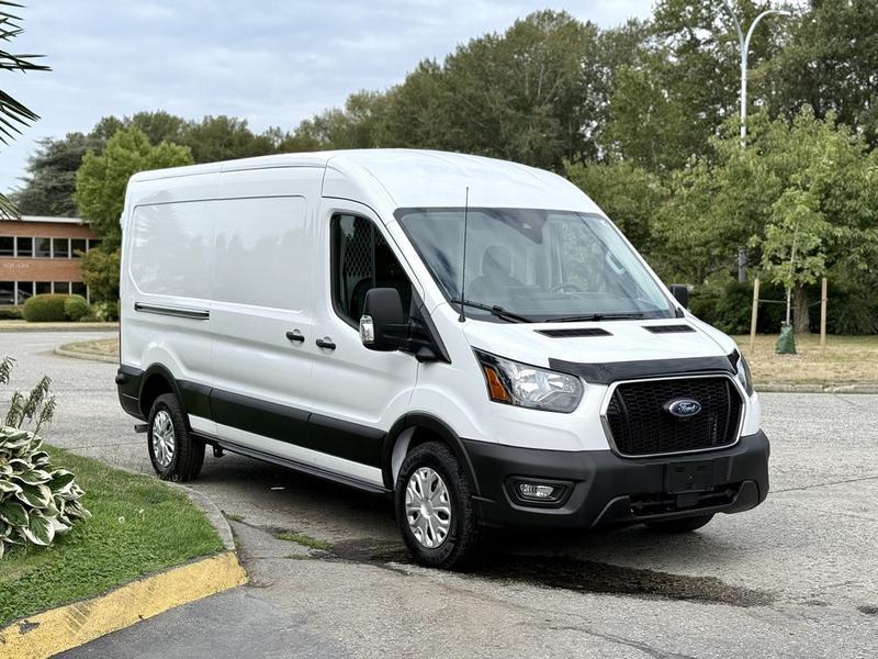 2022 Ford Transit 250 Cargo Van display photo