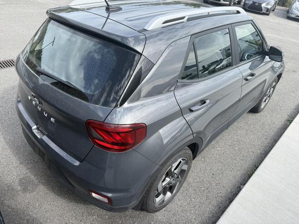 2023 Hyundai Venue Ultimate image 4