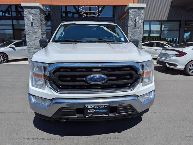 2021 Ford F-150 XLT -  5.0L V8, 4x4, Crew Cab, Short Box image 3