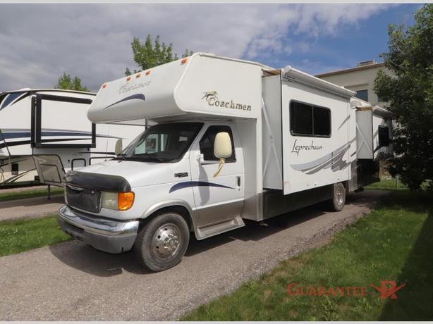 Used 2005 Coachmen RV Leprechaun 296 image 3