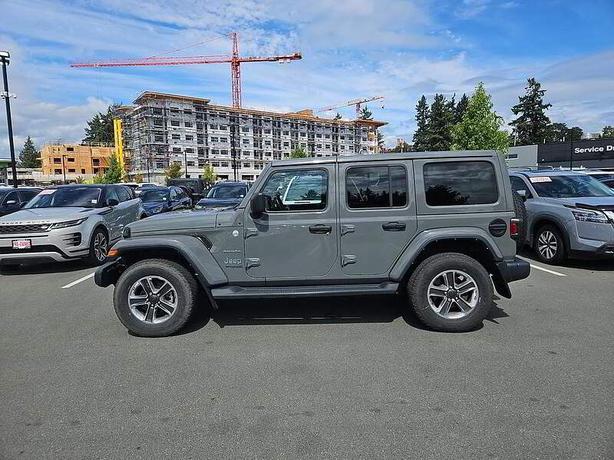 2021 Jeep Wrangler Unlimited Sahara 4x4 | Bluetooth Integration | One Owner! image 3