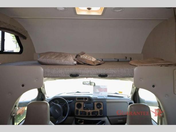 Used 2020 Thor Motor Coach Chateau 28Z image 7