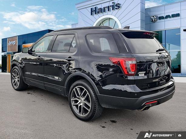2016 Ford Explorer Sport 4WD | No Reported Accidents! image 4