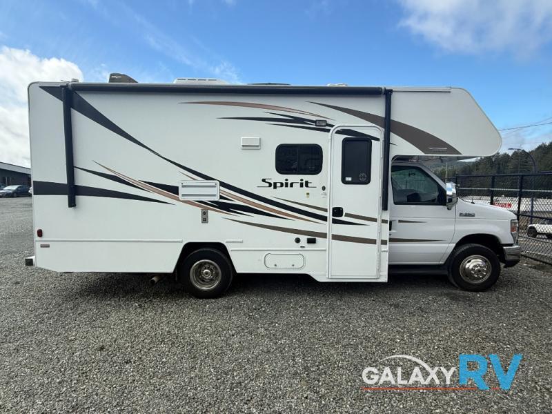 Used 2018 Winnebago Spirit 22M display photo