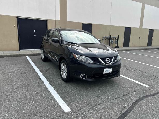 2018 Nissan Qashqai image 1