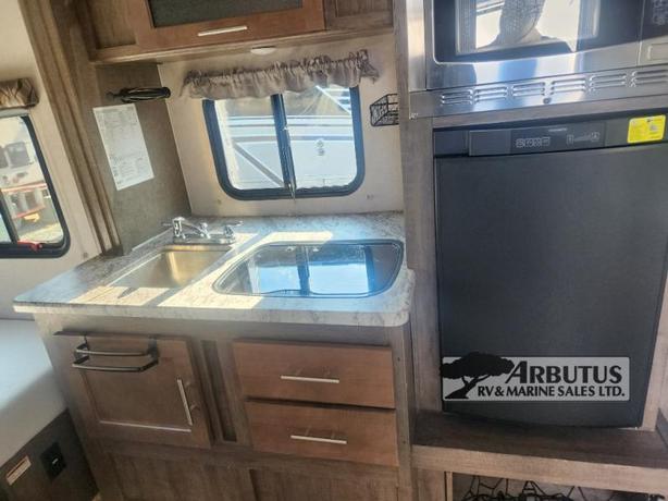 Used 2018 Forest River RV R Pod RP-178 image 8